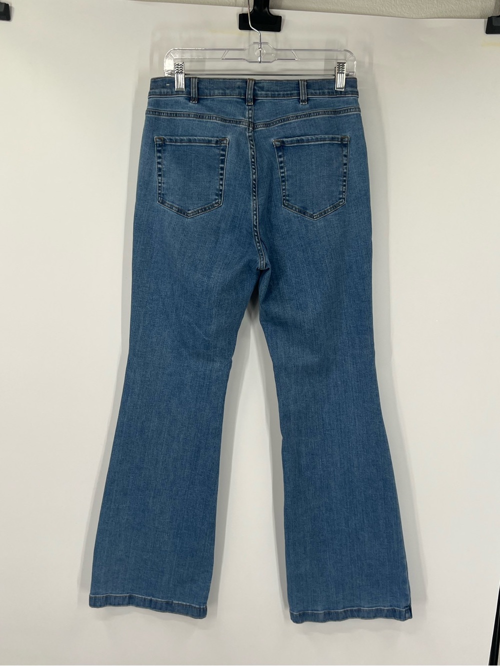 J. McLaughlin High Rise Flared Jeans - Picture 5 of 9